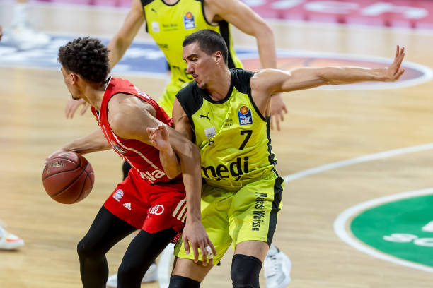 比赛开局 比赛开局