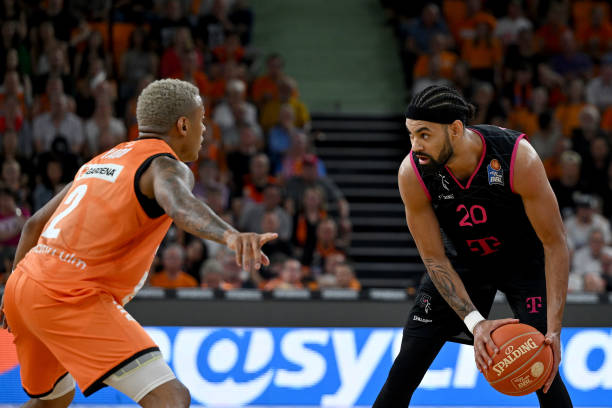 的穿越球将 的穿越球将